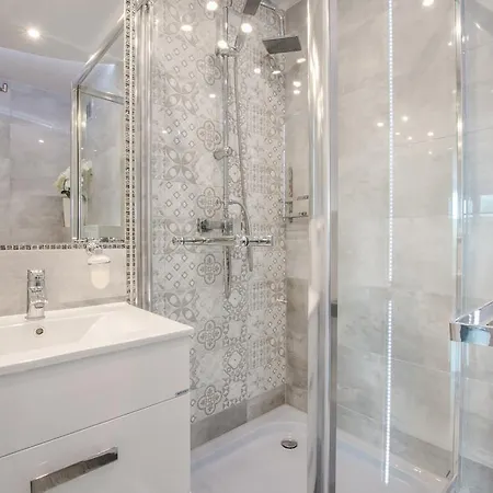 Apartament Nadmorski Widok Gdynia Habitación foto